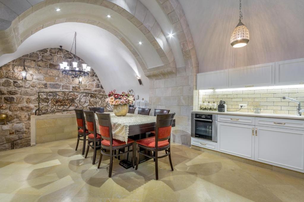 Western Wall Luxury House - Avraham Jeruzsálem Kültér fotó